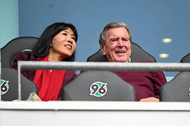 2 Bundesliga Hannover 96 1 FC Nürnberg on 17 05 2026 at the HDI Arena in Hanover Former German Chancellor Gerhard Schröder 81 and his wife Kim So yeon 55 in the stadium MT
