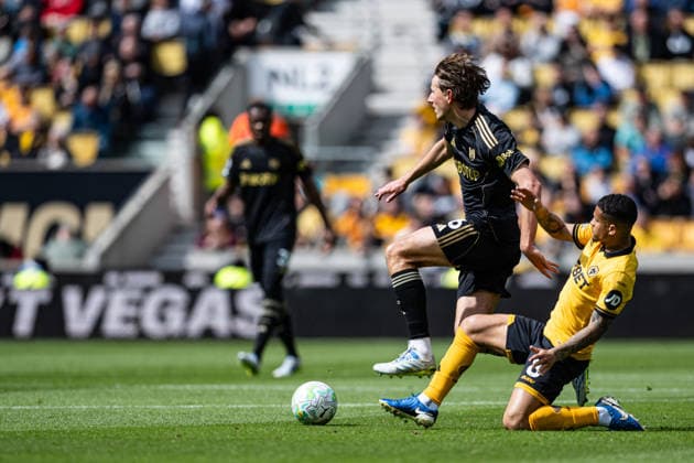 17th May 2026; Molineux Stadium, Wolverhampton, West Midlands, England; Premier League Football, Wolverhampton Wanderers versus Fulham; Sander Berge of Fulham FC avoids the challenge of Joao Gomes of Wolverhampton Wanderers GodfreyxPitt