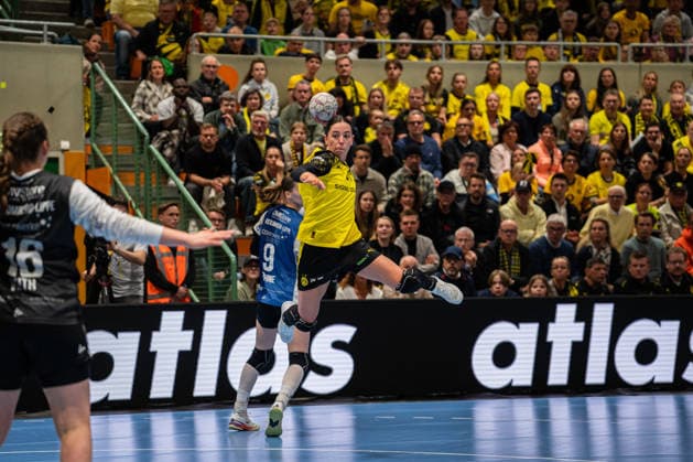 HSG Blomberg Lippe GER vs Borussia Dortmund GER Handball, 1 Handball Bundesliga Women, Final, Match 1, 17 5 2026, Season 2025 2026, Dortmund Kelly Vollebregt Borussia Dortmund, 31 in goal Dortmund Sporthalle Wellinghofen Germany