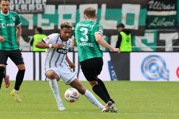 17 05 2026, Football, Men, 2 Bundesliga, Season 2025 2026, SV 07 Elversberg SC Preußen Münster, Bambase Conte SV 07 Elversberg , Paul Jaeckel SC Preußen Münster Elversberg Ursapharm Arena an der Kaiserlinde Saarland Germany DEU Copyright: xSebastianxBachx