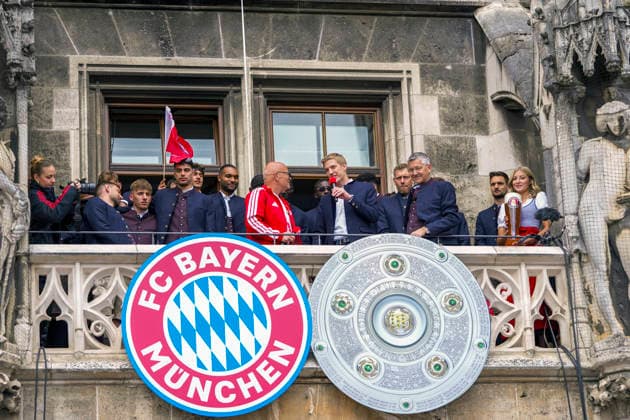 17 05 2026, Football Bundesliga 2025 2026, FC Bayern Munich championship celebration on the town hall balcony in Munich Presenter Stephan Lehmann, Lord Mayor Dominik Krause, President Herbert Hainer FC Bayern ,