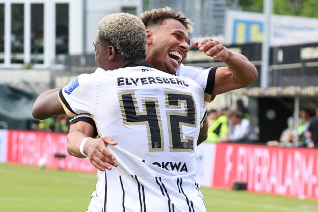 17 05 2026, xrekx, Fußball 2 Bundesliga, SV Elversberg Preußen Münster v l Torjubel nach dem Tor zum celebrating the goal celebrate 3 0 durch BambasÃ ContÃ SV 07 Elversberg mit David Mokwa SV 07 Elversberg DFL DFB REGULATIONS PROHIBIT ANY USE OF PHOTOGRAPHS as IMAGE SEQUENCES and or QUASI VIDEO Elversberg