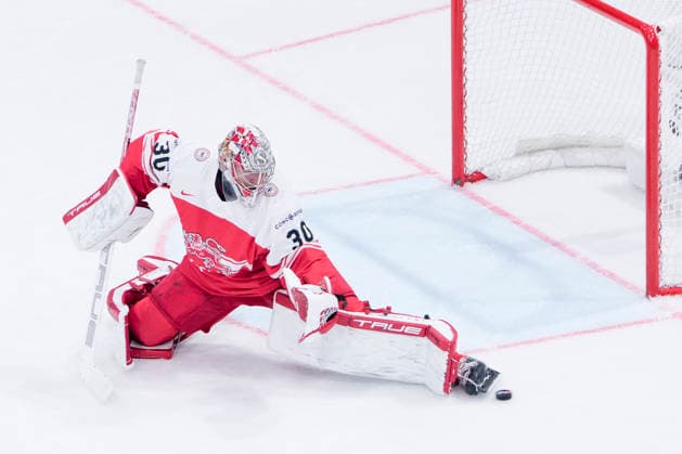 FRIBOURG, SWITZERLAND MAY 17 goalkeeper Mads Sogaard of Denmark saves during the 2026 IIHF Ice Hockey World Championship Switzerland game between Denmark and Sweden at BCF Arena on May 17, 2026 in Fribourg, Fribourg Fribourg BCF Arena Fribourg Switzerland Copyright: xJustPictures.ch JarixPestelaccix jp-en-EuSpIm-JP6_JAR_Denmark_Sweden_17May2026_00028