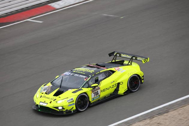 786 Sak Nana THA Christoph Breuer Netterheim GER Dieter Schmidtmann Mechernich GER Thomas Mutsch Mechernich GER , Lamborghini Huracan GT3 EVO II, Team Renazzo Motorsport GER GER, Motorsport, 54 ADAC Ravenol 24H Rennen Nuerburgring 2025, Rennen, Nuerburg, 17 05 2026 GER, Motorsport, 54 ADAC Ravenol 24H Rennen Nuerburgring 2025, Rennen, Nuerburg, 17 05 2026 Nuerburg Copyright: xEibner-Pressefoto JuergenxAugstx EP_JAT