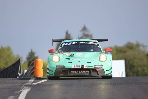 44 Tim Heinemann Fichtenberg GER Sven Mueller Ockenheim GER Morris Schuring NLD Klaus Bachler AUT , Porsche 911 GT3 R Evo2, Team Falken Motorsports GER GER, Motorsport, 54 ADAC Ravenol 24H Rennen Nuerburgring 2025, Rennen, Nuerburg, 17 05 2026 GER, Motorsport, 54 ADAC Ravenol 24H Rennen Nuerburgring 2025, Rennen, Nuerburg, 17 05 2026 Nuerburg Copyright: xEibner-Pressefoto JuergenxAugstx EP_JAT