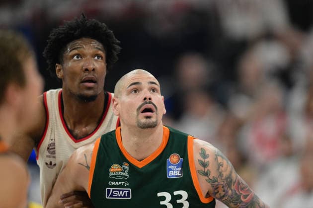 Basketball, easy Credit BBL, 20260517, FC Bayern Munich Vet Concept Gladiators Trier Pictured from l David MCCORMACK Bayern, 33 , Maik ZIRBES Trier Munich SAP Garden Bayern Germany Copyright: Passion2Press.dex xMarkusxFischex