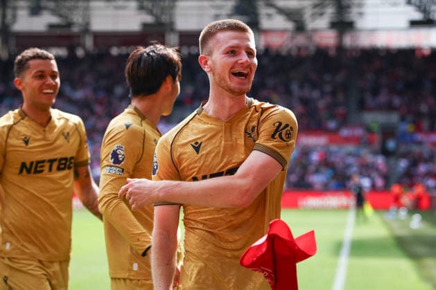 Premier League: Brentford v Crystal Palace LONDON, UK - 17th May 2026: Adam Wharton of Crystal Palace celebrates with team mates after scoring his side s second goal during the Premier League match between Brentford FC and Crystal Palace FC at Gtech Community Stadium London Gtech Community Stadium England United Kingdom Copyright: xCraigxMercerx xPeakxActionxPhotosx