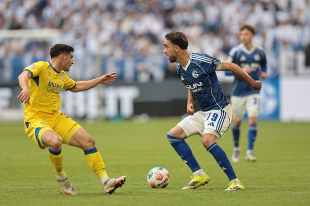 Kenan Karaman FC Schalke 04 at the match of the 2 Bundesliga season 2025 26 FC Schalke 04 Eintracht Braunschweig Copyright Thomas Pakusch Copyright: Thomas Pakusch