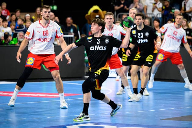 Koeln Handball Laenderspiel Germany Denmark Nils Lichtlein Germany Koeln Lanxess Arena Germany