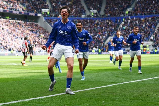 Merlin Röhl of Everton celebrates scoring to make it 1-0 Everton v Sunderland, Premier League, Football, Hill Dickinson Stadium, Liverpool, UK - 17 May 2026Liverpool Hill Dickinson Stadium United Kingdom EDITORIAL USE ONLY No use with unauthorised audio, video, data, fixture lists, club league logos or live services. Online in-match use limited to 120 images, no video emulation. No use in betting, games or single club league player publications. Copyright: xPaulxCurrie Shutterstockx 16877456ay