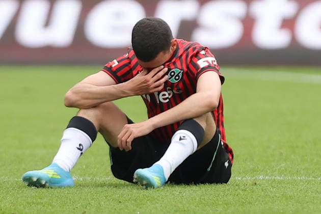 17 05 2026, xtgx, Soccer 2 Bundesliga, Hannover 96 1 FC Nürnberg v l Waniss Taibi Hannover 96 Disappointed, sad, frustrated, helpless, DFL DFB REGULATIONS PROHIBIT ANY USE OF PHOTOGRAPHS as IMAGE SEQUENCES and or QUASI VIDEO Hannover