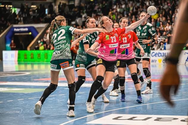 Scene with Marie Polakova 23 SV Halle Neustadt , Nicola Merz 23 Frisch auf Göppingen Women , Aylin Bornhardt 13 Frisch auf Göppingen Women and Tabea Wipper 22 SV Halle Neustadt Scene with Marie Polakova 23 SV Halle Neustadt and Nicola Merz 23 Frisch auf Göppingen Women Copyright: xspeedshotx