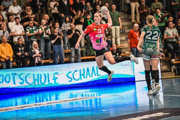 Scene with Marie Polakova 23 SV Halle Neustadt and Sina Ehmann 22 Frisch auf Göppingen Women Scene with Marie Polakova 23 SV Halle Neustadt and Sina Ehmann 22 Frisch auf Göppingen Women Copyright: xspeedshotx