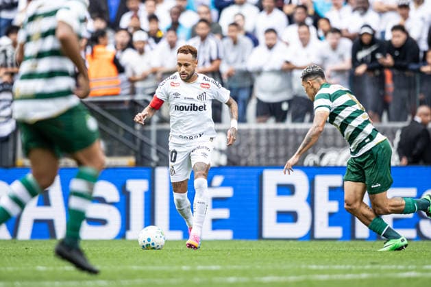 Brasileirao 2026: Santos vs. Coritiba SAO PAULO, BRAZIL - MAY 16: Neymar in the match between Santos and Coritiba, valid for the Sixteenth round of the Brasileirao 2026, this Sunday (17), at Neo Quimica Arena, SP, Brazil on May 17, 2026. Copyright: xJhonyxInacioxJhonyxInaciox