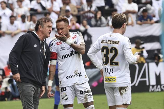 RECORD DATE NOT STATED match between Santos and Coritiba for the Brazilian championship Sao Paulo (SP), 05 17 2026 Santos Coritiba Brazilian Championship Coach Cuca and Neymar in a match between Santos against Coritiba, valid for the 16th round of the Brazilian Championship, at Neo Quimica Arena, this Sunday (17).(Foto: Leco Viana Thenews2 imago images) SPO  Copyright: xLecoxVianax