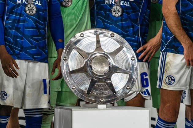 Germany 2 Bundesliga 2025 2026, 34 Matchday FC Schalke 04 vs Eintracht Braunschweig 17 05 2026 Veltins Arena Gelsenkirchen, North Rhine-Westphalia Meisterschale der 2 Bundesliga Trophy Copyright: xCelinaxLeiersx