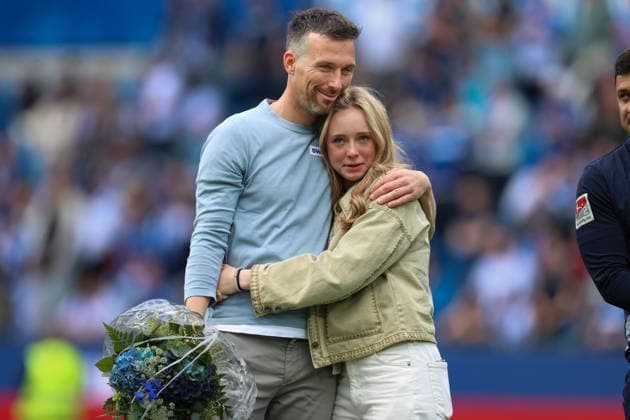 Football, Bundesliga 2, Karlsruher SC, Farewell to coach Christian Eichner