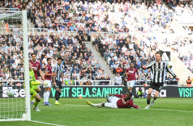 Nick Woltemade of Newcastle United scores their first goal Newcastle United v West Ham United, Premier League, Football, St James Park, Newcastle, UK - 17 May 2026Newcastle St James Park United Kingdom EDITORIAL USE ONLY No use with unauthorised audio, video, data, fixture lists, club league logos or live services. Online in-match use limited to 120 images, no video emulation. No use in betting, games or single club league player publications.  Copyright: xRichardxLee Shutterstockx 16877466ae