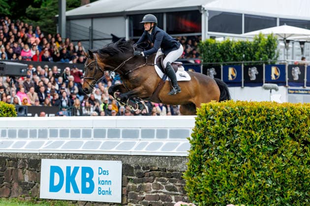 HAMBURG Al Shira aa 95 German Jumping and Dressage DERBY 2026, HAMBURG Al Shira aa 95 German Jumping and Dressage DERBY 2026 BLAU Clara GER , Paul Melitta presents 94 German Jumping Derby Al Shira aa Derby Tour CSI4 Int jumping competition with jump off 1,55m Hamburg, Jenischpark, Derby Park Klein Flottbek 17 May 2026