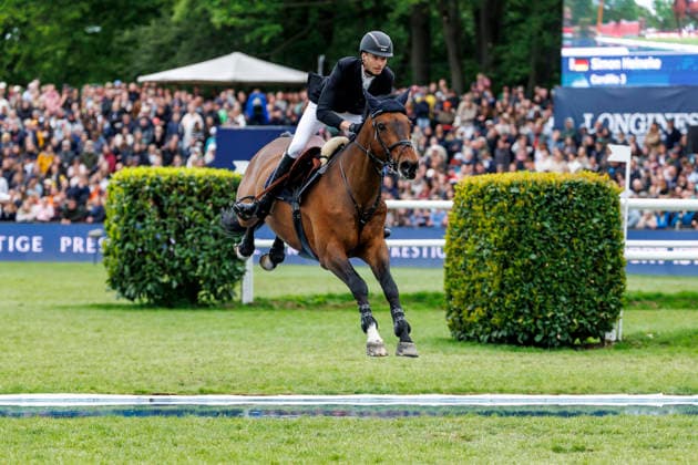 HAMBURG Al Shira aa 95 German Jumping and Dressage DERBY 2026, HAMBURG Al Shira aa 95 German Jumping and Dressage DERBY 2026 HEINEKE Simon GER , Cordillo Melitta presents 94 German Jumping Derby Al Shira aa Derby Tour CSI4 Int jumping competition with jump off 1,55m Hamburg, Jenischpark, Derby Park Klein Flottbek 17 May 2026