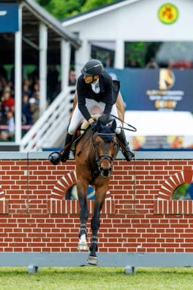 HAMBURG Al Shira aa 95 German Jumping and Dressage DERBY 2026, HAMBURG Al Shira aa 95 German Jumping and Dressage DERBY 2026 HEINEKE Simon GER , Cordillo Melitta presents 94 German Jumping Derby Al Shira aa Derby Tour CSI4 Int jumping competition with jump off 1,55m Hamburg, Jenischpark, Derby Park Klein Flottbek 17 May 2026
