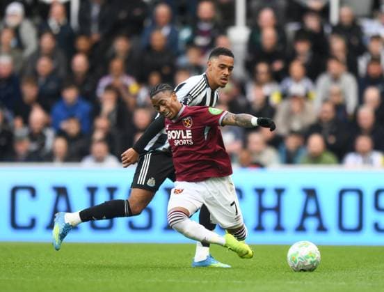 Jacob Ramsey of Newcastle United fouls Crysencio Summerville of West Ham United Newcastle United v West Ham United, Premier League, Football, St James Park, Newcastle, UK - 17 May 2026Newcastle St James Park United Kingdom EDITORIAL USE ONLY No use with unauthorised audio, video, data, fixture lists, club league logos or live services. Online in-match use limited to 120 images, no video emulation. No use in betting, games or single club league player publications.  Copyright: xRichardxLee Shutterstockx 16877466ao