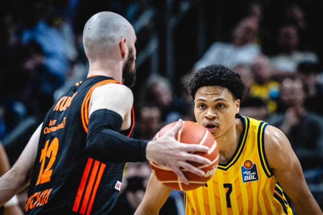 Basketball Berlin 17 05 2026 Season 2025 2026 EasyCredit BBL 1 Bundesliga Men, Men Playoffs Quarterfinals Game 1 Alba Berlin RASTA Vechta Tommy Kuhse Vechta, No 12 Jack Kayil Alba Berlin, No 07