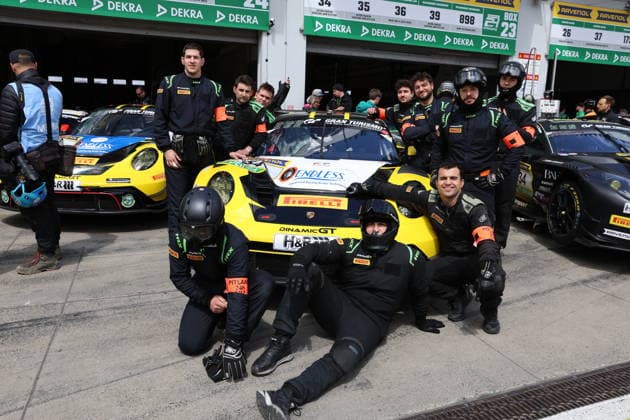 The team of 54 Joel Sturm Bruehl GER Michael Christensen DNK Loek Hartog NLD Bastian Buus DNK , Porsche 911 GT3 R Evo2, Team Dinamic GT ITA in front of the pits GER, Motorsport, 54 ADAC Ravenol 24H Rennen Nuerburgring 2025, Rennen, Nuerburg, 17 05 2026 GER, Motorsport, 54 ADAC Ravenol 24H Rennen Nuerburgring 2025, Rennen, Nuerburg, 17 05 2026 Nuerburg Copyright: xEibner-Pressefoto JuergenxAugstx EP_JAT
