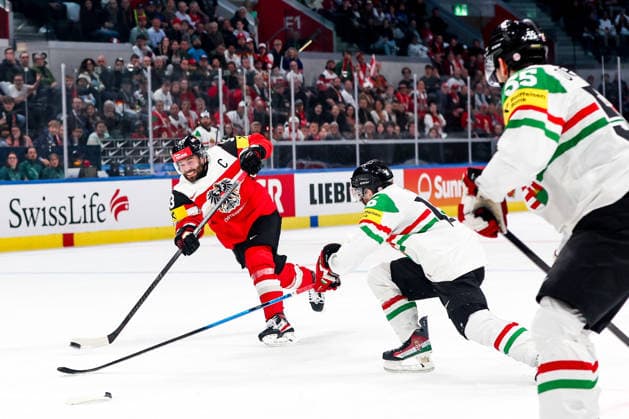 Ice hockey, Eishockey - IIHF WC 2026 ZURICH,SWITZERLAND,17.MAY.26 - ICE HOCKEY - IIHF Ice Hockey World Championship, WM, Weltmeisterschaft 2026, group stage, Austria vs Hungary. Image shows Peter Schneider (AUT).  GEPAxpictures xMaticxKlansek
