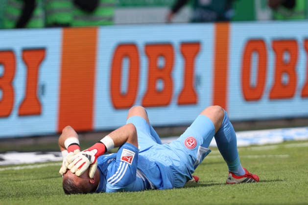 Goalkeeper Florian Kastenmeier Fortuna Düsseldorf is disappointed during the 2 Bundesliga match between SpVgg Greuther Fürth and Fortuna Düsseldorf, Sportpark Ronhof Thomas Sommer on May 17, 2026 in Fürth, Germany Photo by Oliver Kaelke DeFodi Images Goalkeeper Florian Kastenmeier Fortuna Düsseldorf looks dejected during the 2 Bundesliga match between SpVgg Greuther Fürth and Fortuna Düsseldorf at Sportpark Ronhof Thomas Sommer on May 17, 2026 in Fürth, Germany Photo by Oliver Kaelke DeFodi Images Photo by Oliver Kaelke DeFodi Images