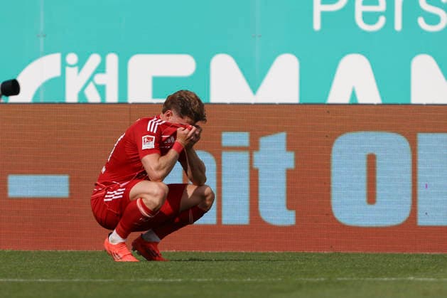 Tim Rossmann Fortuna Düsseldorf is disappointed during the 2 Bundesliga match between SpVgg Greuther Fürth and Fortuna Düsseldorf, Sportpark Ronhof Thomas Sommer on May 17, 2026 in Fürth, Germany Photo by Oliver Kaelke DeFodi Images Tim Rossmann Fortuna Düsseldorf looks dejected during the 2 Bundesliga match between SpVgg Greuther Fürth and Fortuna Düsseldorf at Sportpark Ronhof Thomas Sommer on May 17, 2026 in Fürth, Germany Photo by Oliver Kaelke DeFodi Images Photo by Oliver Kaelke DeFodi Images