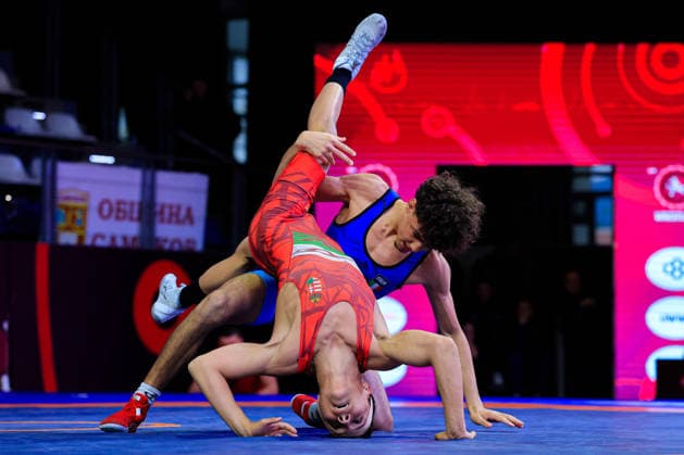 U17 Wrestling European Championships 60kg FS Stefano Garcia Valdes ITA df Balazs Hideg HUN Samokov Arena Samokov Bulgaria Copyright: xKostadinxAndonov xUnitedxWorldxWrestlingx Kostadin Andonov United World Wrestling