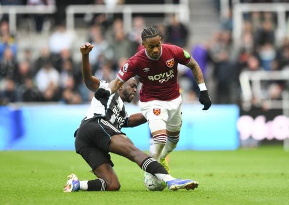 Yoane Wisse of Newcastle United challenges Crysencio Summerville of West Ham United Newcastle United v West Ham United, Premier League, Football, St James Park, Newcastle, UK - 17 May 2026Newcastle St James Park United Kingdom EDITORIAL USE ONLY No use with unauthorised audio, video, data, fixture lists, club league logos or live services. Online in-match use limited to 120 images, no video emulation. No use in betting, games or single club league player publications.  Copyright: xRichardxLee Shutterstockx 16877466bh