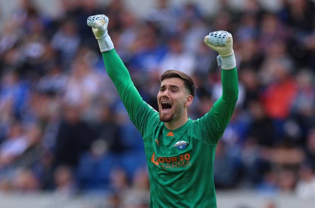 16 05 2026, Soccer 2 Bundesliga, SV Darmstadt 98 SC Paderborn, v l , Goalkeeper Dennis Seimen SC Paderborn jubilant jubilant jubilate celebrate over ds 0 1 by Stefano Marino SC Paderborn DFL DFB REGULATIONS PROHIBIT ANY USE OF PHOTOGRAPHS AS IMAGE SEQUENCES AND OR QUASI VIDEO xdcx Copyright: HMBxMedia Claus