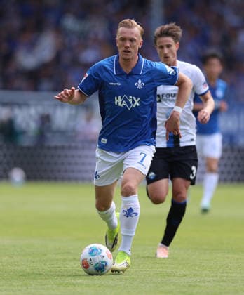 16 05 2026, Soccer 2 Bundesliga, SV Darmstadt 98 SC Paderborn, v l , Isac Lidberg SV Darmstadt 98 , Jonah Sticker SC Paderborn DFL DFB REGULATIONS PROHIBIT ANY USE OF PHOTOGRAPHS AS IMAGE SEQUENCES AND OR QUASI VIDEO xdcx Copyright: HMBxMedia Claus