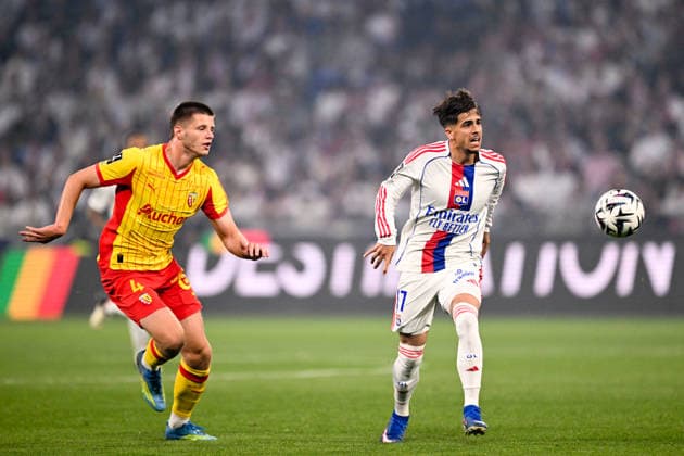 Olympique Lyonnais v RC Lens - Ligue 1 McDonald s 2025 2026 04 Nidal CELIK (rcl) - 17 Afonso MOREIRA (ol) during the Ligue 1 McDonald s match between Lyon and Lens at Groupama Stadium on May 17, 2026 in Lyon, France. Lyon France  Copyright: xFEPx 776348396