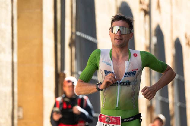 Triathlon, IRONMAN 70 3 Aix en Prevence SImon Viain FRA Aix en Provence France Copyright: xMarcelxHilgerx