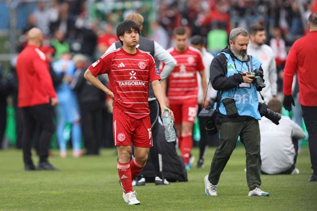 Satoshi Tanaka Fortuna Düsseldorf is disappointed during the 2 Bundesliga match between SpVgg Greuther Fürth and Fortuna Düsseldorf, Sportpark Ronhof Thomas Sommer on May 17, 2026 in Fürth, Germany Photo by Oliver Kaelke DeFodi Images Satoshi Tanaka Fortuna Düsseldorf looks dejected during the 2 Bundesliga match between SpVgg Greuther Fürth and Fortuna Düsseldorf at Sportpark Ronhof Thomas Sommer on May 17, 2026 in Fürth, Germany Photo by Oliver Kaelke DeFodi Images Photo by Oliver Kaelke DeFodi Images