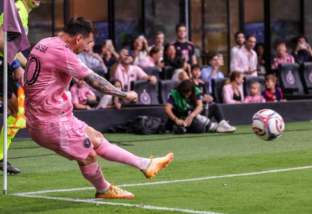 MLS, Fussball Herren, USA - Inter Miami vs Portland Timbers Lionel Messi of Inter Miami in action during the MLS game between Inter Miami and Portland Timbers at Nu Stadium in Miami, Florida, USA, 17 May 2026. MIAMI FLORIDA United States  Copyright: xCRISTOBALxHERRERA-ULASHKEVICHx