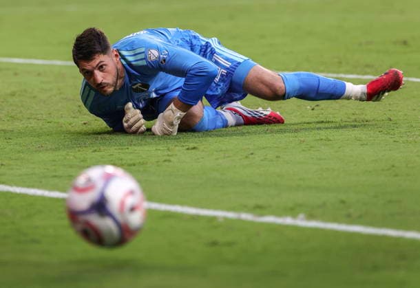 MLS, Fussball Herren, USA - Inter Miami vs Portland Timbers epaselect Portland Timbers goalkeeper James Pantemis in action during the MLS game between Inter Miami and Portland Timbers at Nu Stadium in Miami, Florida, USA, 17 May 2026. MIAMI FLORIDA United States  Copyright: xCRISTOBALxHERRERA-ULASHKEVICHx