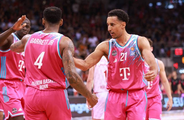 V l Kur Jongkuch Bonn , Jeff Garrett Bonn and Joel Aminu Bonn , Bonn, Germany, 18 05 2026, Basketball Bundesliga, 2 Quarterfinals, Telekom Baskets Bonn vs Fitness First Würzburg Baskets