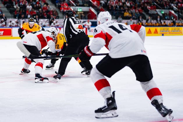 ZURICH, SWITZERLAND - MAY 18: Nico Hischier (Switzerland, 13) and Dominik Kahun (Germany, 72) fighting for the puck during the Preliminary Round - Group A Match 19 between Germany and Switzerland at the IIHF Ice hockey, Eishockey World Championship, WM, Weltmeisterschaft 2026, Swiss Life Arena on May 18, 2026 in Zurich, Switzerland. Zurich Switzerland Copyright: xTimoxSteinx