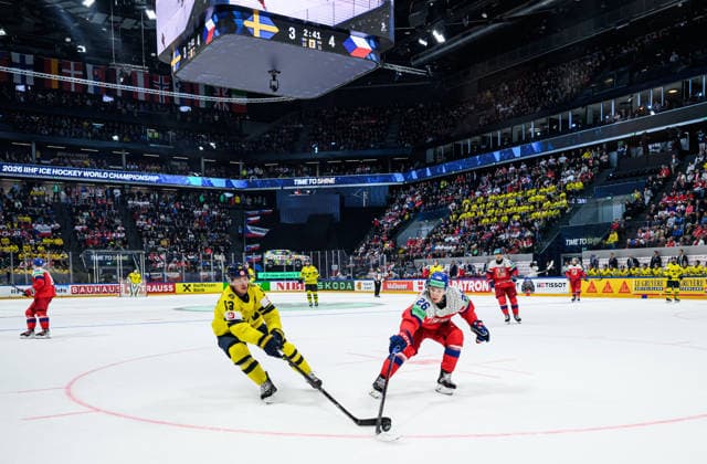 260518 Lucas Raymond of Sweden and Jiri Tichacek of Czech Republic during the 2026 IIHF Ice Hockey World Championship match between Sweden and Czech Republic on May 18, 2026 in Fribourg Photo Jesper Zerman BILDBYRAN kod JZ JZ0719 ishockey ice hockey ishockey vm 2026 vm 2026 iihf world championship sverige sweden tjeckien czech republic bbeng  Copyright: JESPERxZERMAN BB260518JZ149