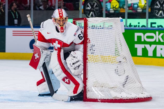 ZURICH, SWITZERLAND - MAY 18: Leonardo Genoni (Switzerland, 63) during the Preliminary Round - Group A Match 19 between Germany and Switzerland at the IIHF Ice hockey, Eishockey World Championship, WM, Weltmeisterschaft 2026, Swiss Life Arena on May 18, 2026 in Zurich, Switzerland. Zurich Switzerland Copyright: xTimoxSteinx