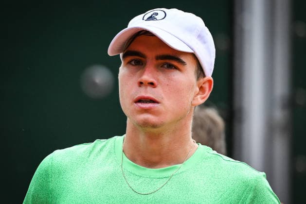 May 18, 2026, Paris, France, France: Dalibor SVRCINA of Czech Republic during the first qualifying day of the Roland-Garros 2026, French Open 2026, Grand Slam tennis tournament at Roland-Garros Stadium on May 18, 2026 in Paris, France. Paris France - ZUMAm308 20260518_zsp_m308_114 Copyright: xMatthieuxMirvillex