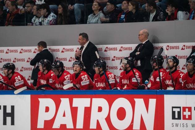 FRIBOURG, FRIBOURG - MAY 18: Canada players on the bench during the 2026 IIHF World Championship, WM, Weltmeisterschaft Preliminary Round Group B match between Canada and Denmark at BCF Arena on May 18, 2026 in Fribourg, Fribourg, Switzerland. Copyright: xLivioxBaeriswylx xSPPx Sportspressphoto_SPR149862