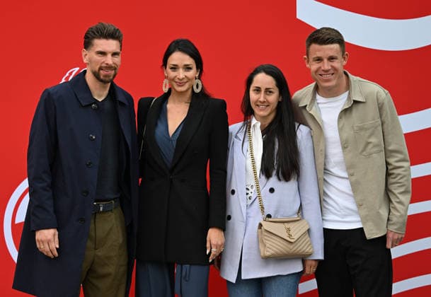 18 05 2026, xophax, Soccer 1 Bundesliga, Cologne Cologne , 1 FC Cologne end of season summer break end of season in the Cologne Flora 1 FC Cologne Ron Robert Zieler and wife Anna , left and Dominique Heintz and wife Laura , right Cologne