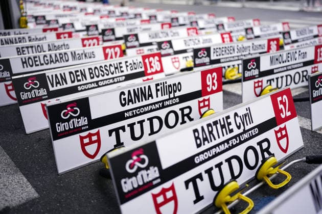 Preparation for the start during Stage 10, an individual time trial at the Giro d™Italia, from Viareggio to Massa, Italy, Tuesday, May 19, 2026.  Copyright: xFabioxFerrarix xLaPressex