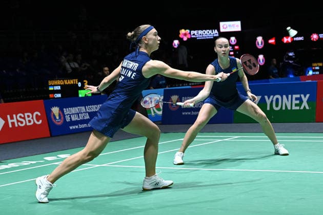 (260519) -- KUALA LUMPUR, May 19, 2026 -- Polina Buhrova Yevheniia Kantemyr (L) compete during the women s doubles round of 32 match between Chen Fanshutian Luo Xumin of China and Polina Buhrova Yevheniia Kantemyr of Ukraine at 2026 Malaysia Masters badminton tournament in Kuala Lumpur, Malaysia, May 19, 2026. (Photo by Xinhua) (SP)MALAYSIA-KUALA LUMPUR-BADMINTON-MALAYSIA MASTERS-WOMEN S DOUBLES ChongxVoonxChung 