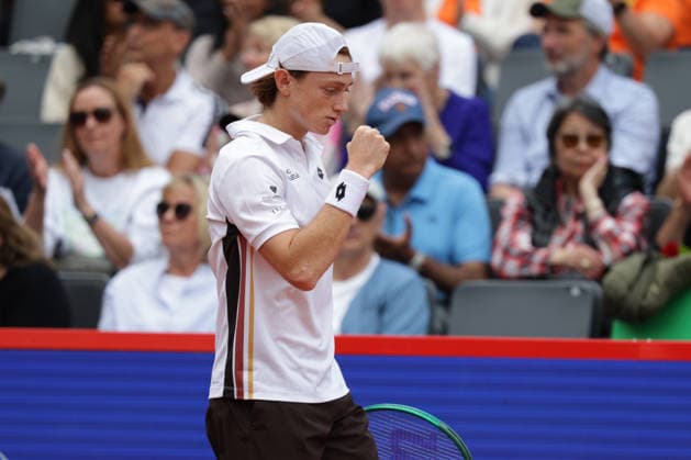 2026 05 19, xFSx, Bitpanda Open Hamburg ATP500, round of 16, mens tennis tournament in Hamburg , Am Rothembaum in Hamburg , Ignacio Buse PER winners fist, cheers Copyright: HMBxMedia FernandoxSoares